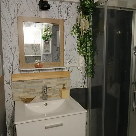 Les Quatres Saisons De Isa Apartment
