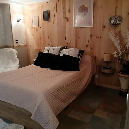 Les Quatres Saisons De Isa Apartment